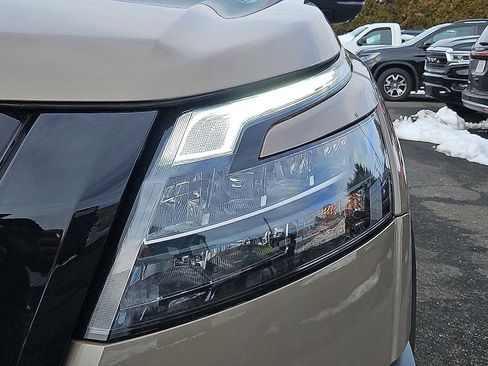 Used 2024 Nissan Pathfinder Rock Creek image 9