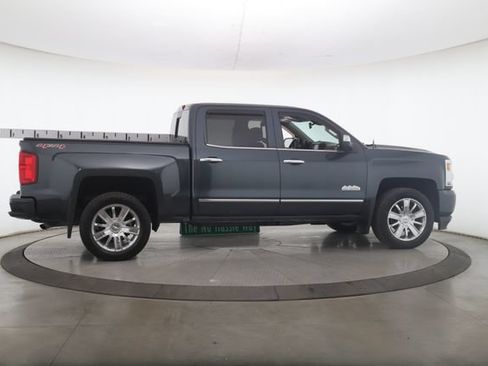 Used 2017 Chevrolet Silverado 1500 High Country AWD/4WD image 6