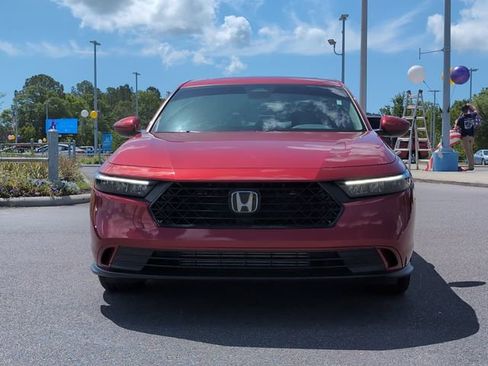 Used 2023 Honda Accord EX image 10