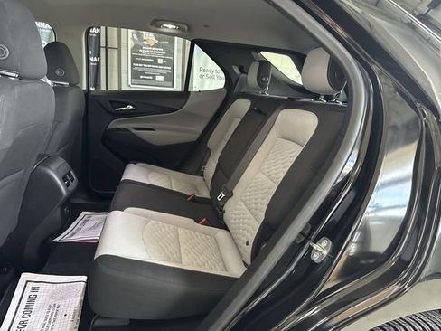 Certified 2019 Chevrolet Equinox LS w/ LS Convenience Package image 24