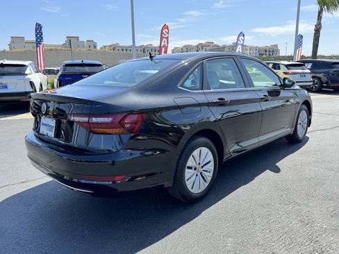 Used 2019 Volkswagen Jetta S w/ Driver Assistance Package FWD image 10