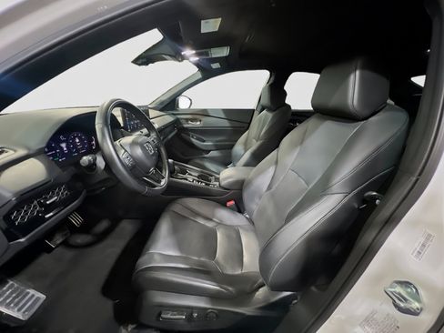 Used 2025 Honda Accord Sport image 14