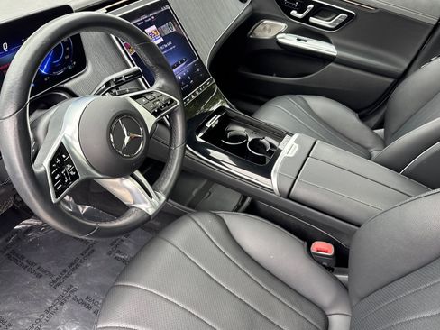 Used 2023 Mercedes-Benz EQE 350+ 4MATIC Sedan image 4