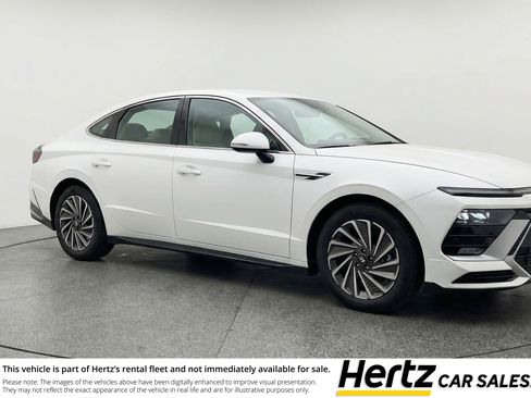 Used 2025 Hyundai Sonata SEL FWD image 1