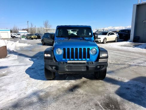 Used 2021 Jeep Wrangler Unlimited Sport image 3