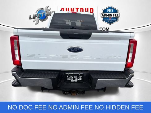 Used 2025 Ford F250 XLT AWD/4WD image 4