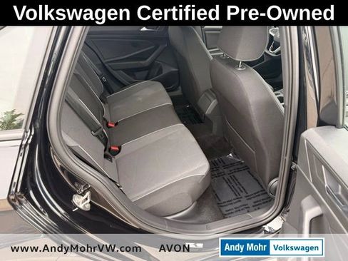Used 2025 Volkswagen Jetta Sport FWD image 16
