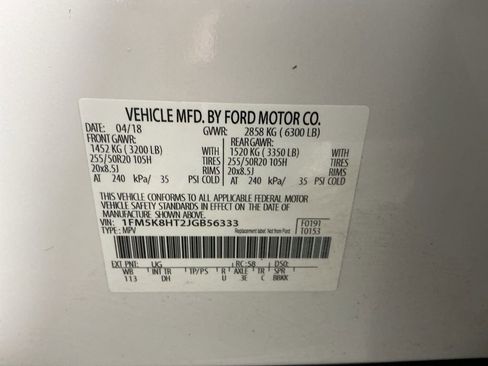 Used 2018 Ford Explorer Platinum image 32