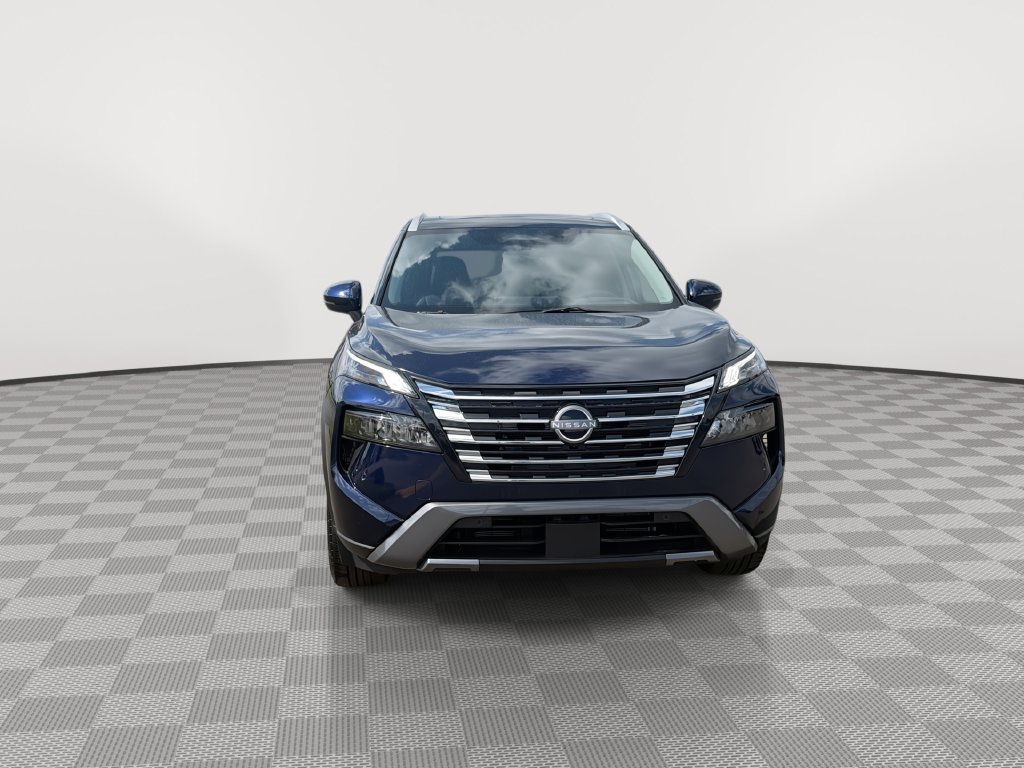 Certified 2025 Nissan Rogue SL w/ Tech Package AWD/4WD image 4