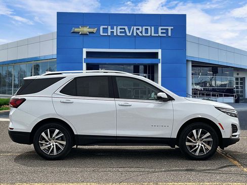 Certified 2024 Chevrolet Equinox Premier image 5