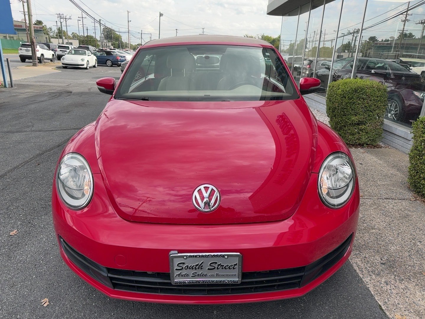 Used 2015 Volkswagen Beetle 1.8T FWD image 27