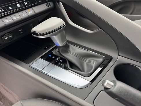 New 2026 Hyundai Elantra Sport FWD image 29