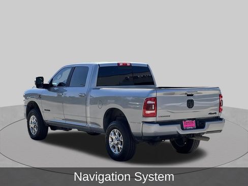 Used 2024 RAM 2500 Laramie AWD/4WD image 3