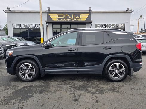 Used 2020 GMC Terrain SLT w/ Preferred Package AWD/4WD image 11