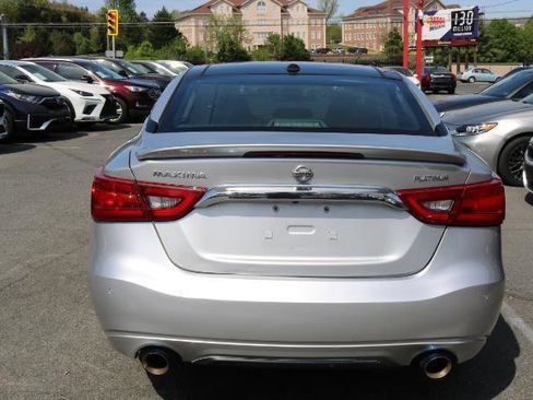 Used 2017 Nissan Maxima Platinum image 7