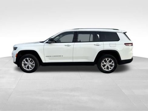 Used 2022 Jeep Grand Cherokee L Limited image 2