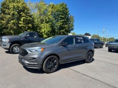 New 2023 Ford Edge SE w/ Black Appearance Package