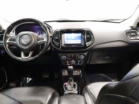 Used 2020 Jeep Compass Latitude image 14