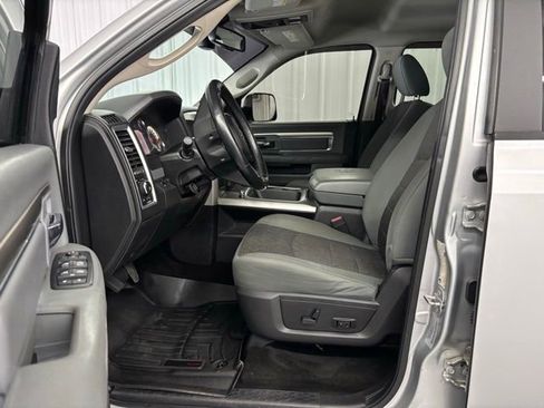 Used 2017 RAM 2500 Big Horn image 2