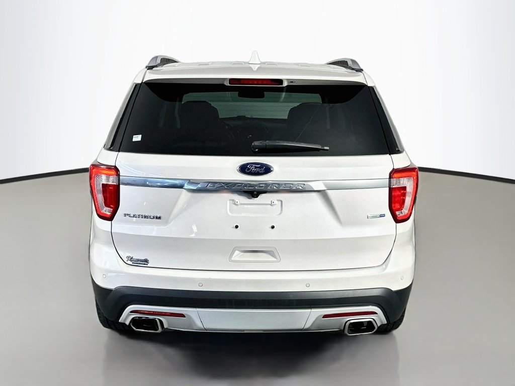 Used 2016 Ford Explorer Platinum AWD/4WD image 6