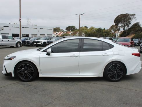 Used 2025 Toyota Camry XSE w/ Premium Plus Package FWD image 2