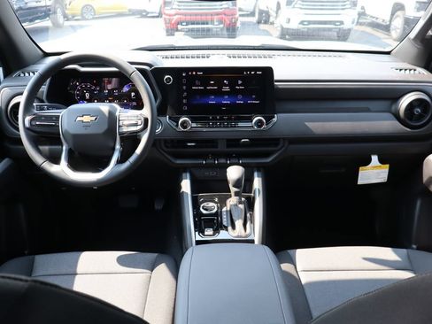 New 2026 Chevrolet Colorado W/T w/ WT Custom Package AWD/4WD image 24