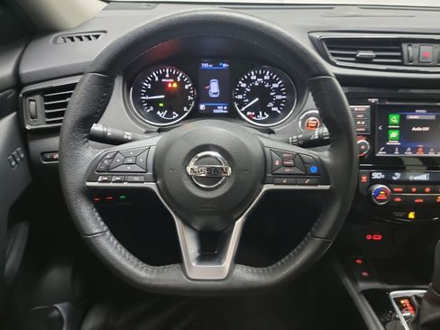 Used 2020 Nissan Rogue SL w/ Premium Package image 17