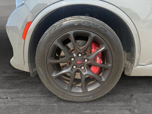 Used 2021 Dodge Durango R/T w/ Tow 'N Go Package AWD/4WD image 9
