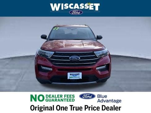 Certified 2022 Ford Explorer XLT w/ Equipment Group 202A image 9