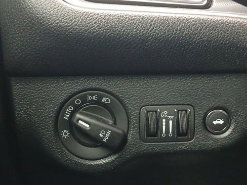 Used 2018 Dodge Challenger T/A image 12