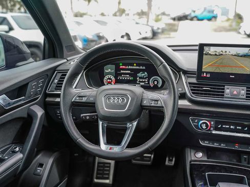 Used 2022 Audi SQ5 Premium Plus image 14