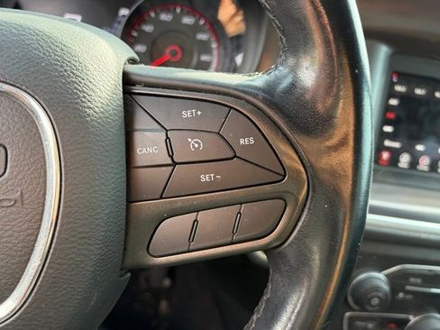 Used 2021 Dodge Charger SXT w/ Blacktop Package image 14