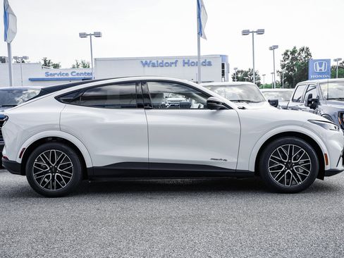 New 2025 Ford Mustang Mach-E Premium image 3