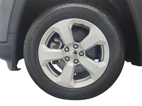 Used 2018 Jeep Compass Latitude w/ Popular Equipment Group image 31