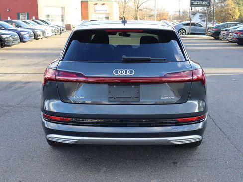 Used 2021 Audi e-tron Premium image 7