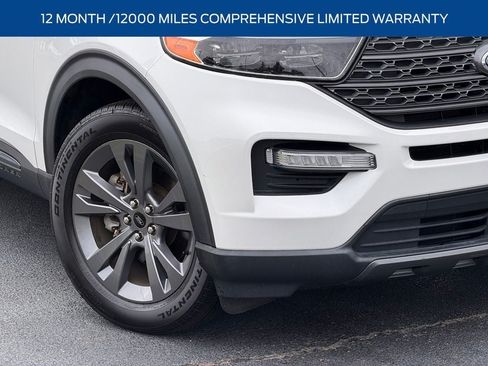 Certified 2022 Ford Explorer XLT w/ Equipment Group 202A RWD image 5