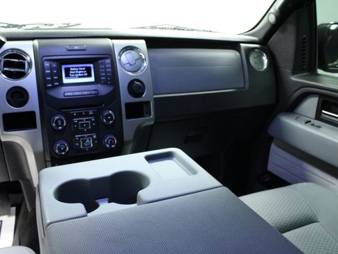 Used 2013 Ford F150 XLT w/ XLT Chrome Pkg RWD image 19