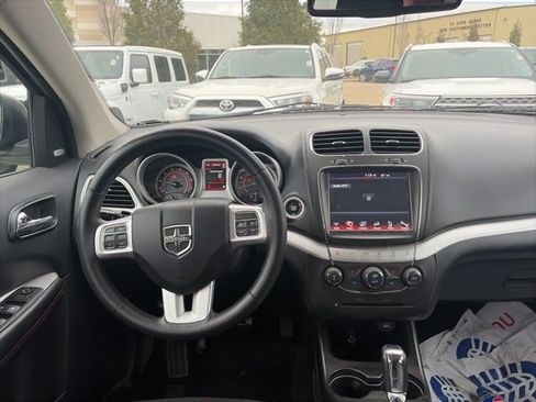 Used 2019 Dodge Journey GT FWD image 14