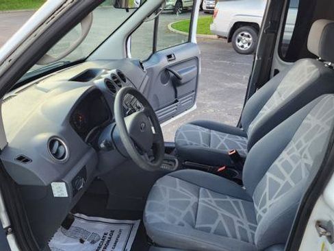 Used 2010 Ford Transit Connect XLT FWD image 13