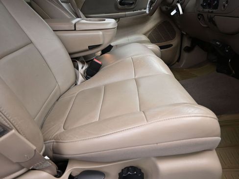 Used 2002 Ford F150 XLT image 26