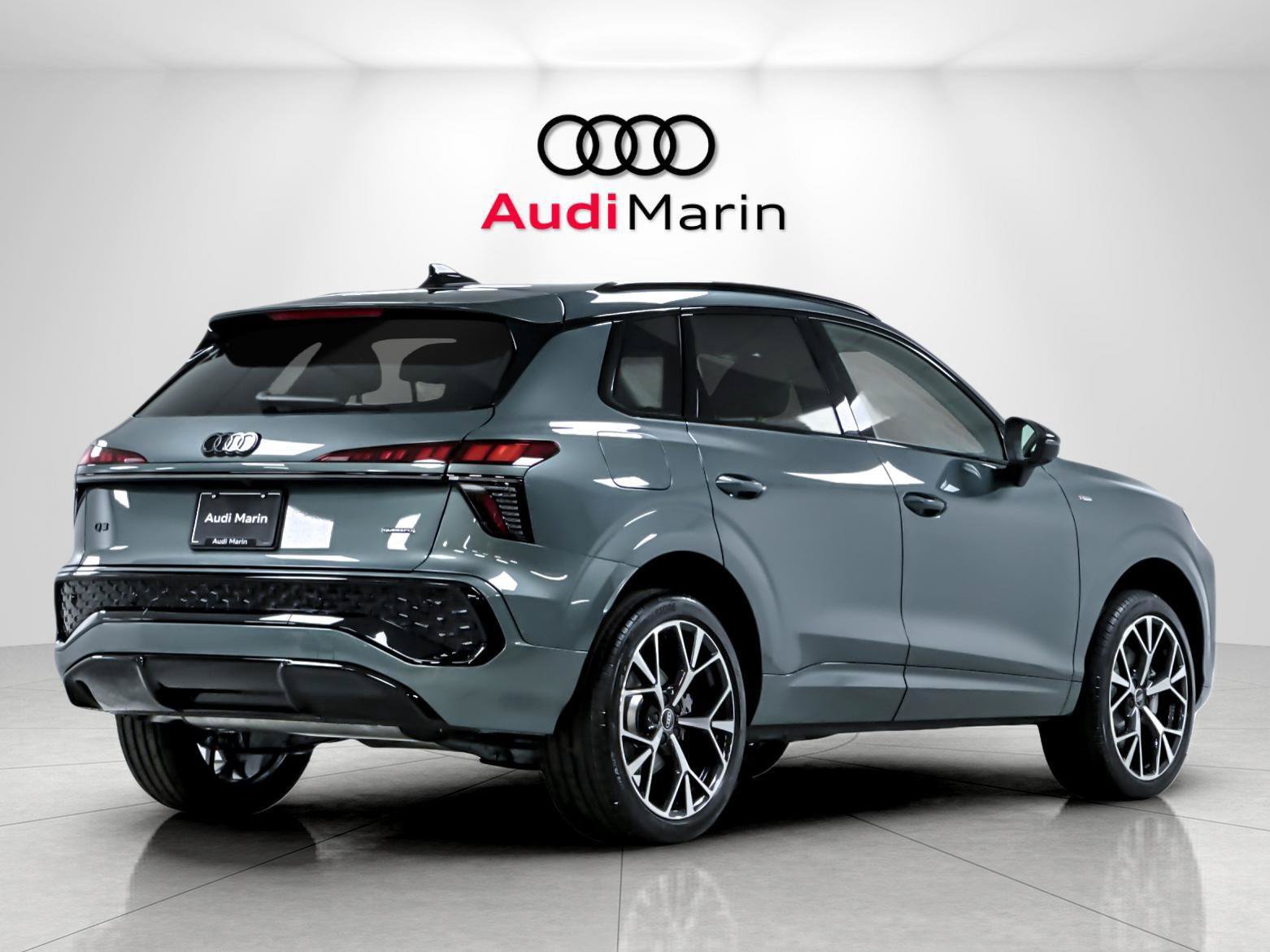 New 2026 Audi Q3 quattro 2.0T AWD/4WD image 5