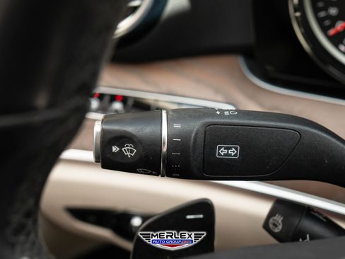 Used 2019 Mercedes-Benz E 300 4MATIC w/ Driver Assistance Package image 29