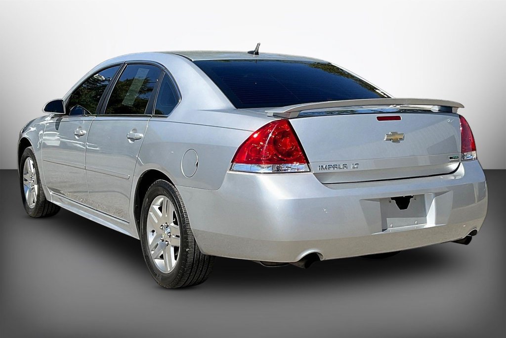 Used 2012 Chevrolet Impala LT FWD image 4