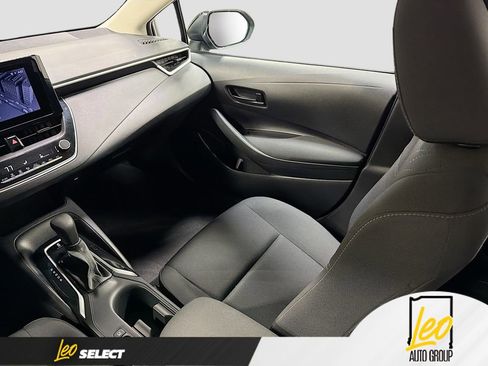 Used 2024 Toyota Corolla LE FWD image 22