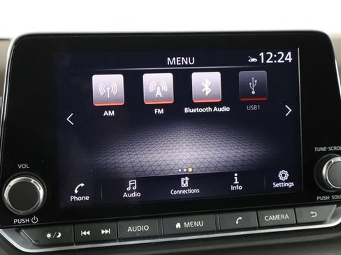 Used 2023 Nissan Rogue SV FWD image 32
