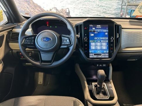 Used 2025 Subaru Forester Premium image 56