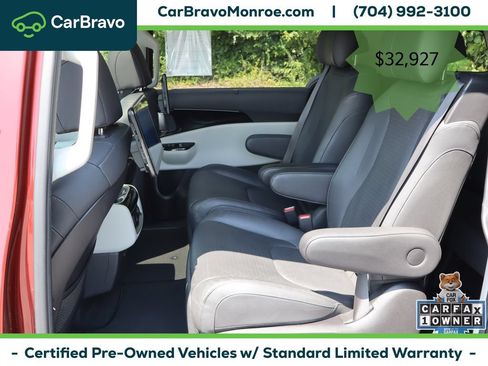Used 2023 Kia Carnival SX Prestige FWD image 41