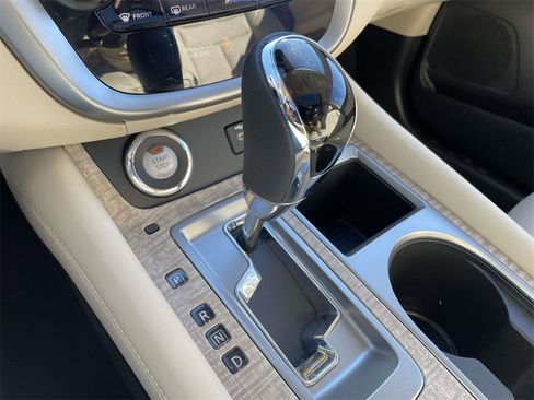 Used 2024 Nissan Murano SL image 26