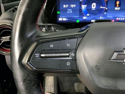 Used 2024 Chevrolet Equinox EV RS FWD image 18
