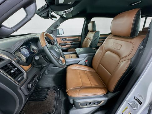 Used 2022 RAM 1500 Limited image 13